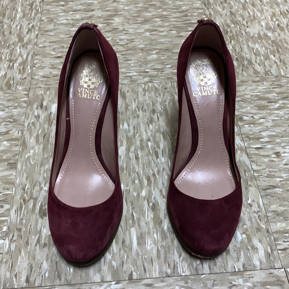 Vince Camuto wine suede heels. Size 9B